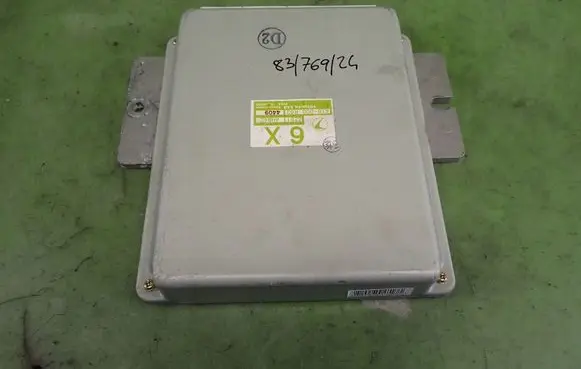 Subaru Legacy Engine control unit/module ECU 22611AH842