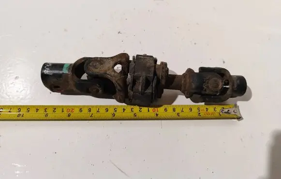 Steering column universal joint