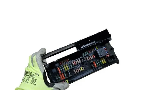 BMW 5 F10 F11 Fuse module 923442101 9234421 217033442