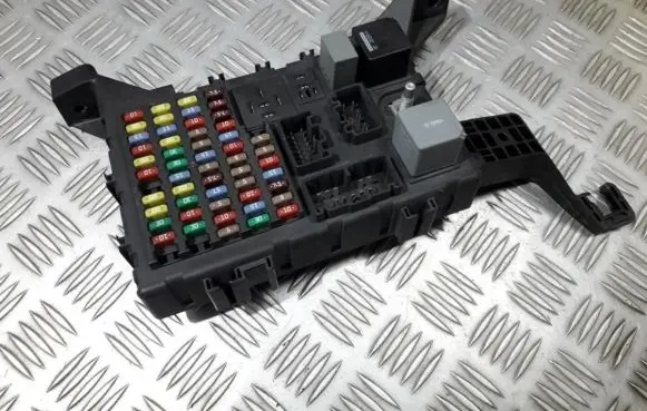 Jaguar X-Type Fuse box set 4x4314a073ae 4x43-14a073-ae