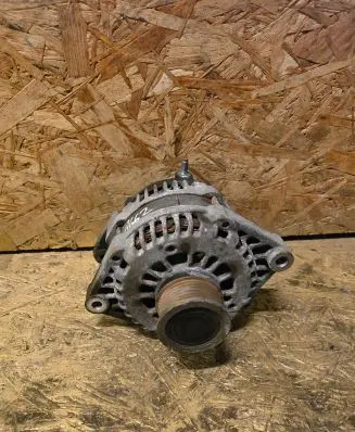 Opel Antara Generator/alternator 13580078 14V140A2