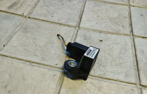 Peugeot 206 Airbag deployment crash/impact sensor 9636982680