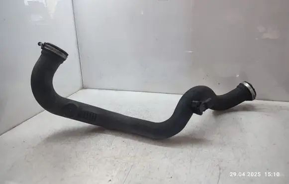 Audi A4 S4 B8 8K Intercooler hose/pipe 8K0145673