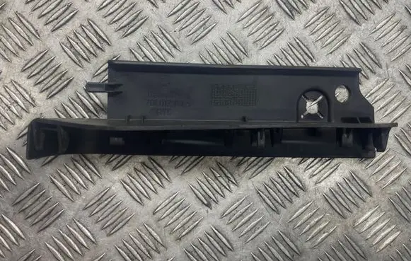 Volkswagen Transporter - Caravelle T4 Trunk/boot trim cover 701012113A