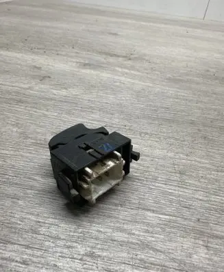 Toyota Avensis Verso Electric window control switch 7970