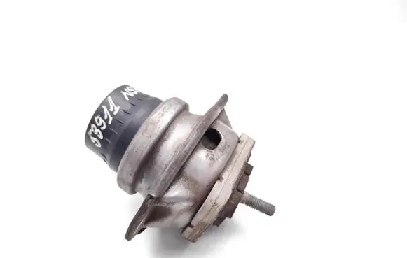 Land Rover Range Rover Sport L320 Engine mount bracket KKB500602