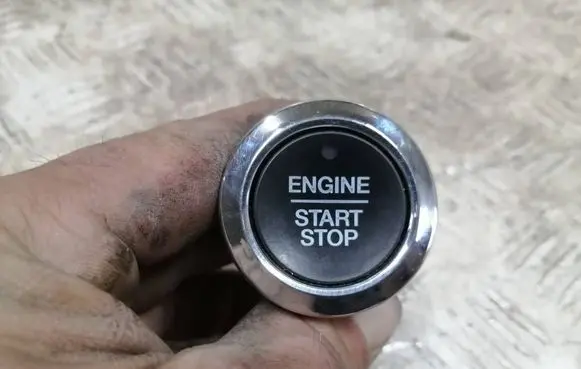 Ford Ecosport Engine start stop button switch GN1514C376CAW 0101K 8218