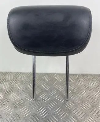 SsangYong Rexton Rear seat headrest 