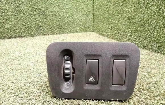 Renault Master III Headlight level height control switch 8200379685 684950001R