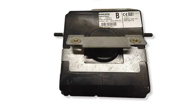 Volvo XC90 GPS navigation control unit/module 30657807 2204321B