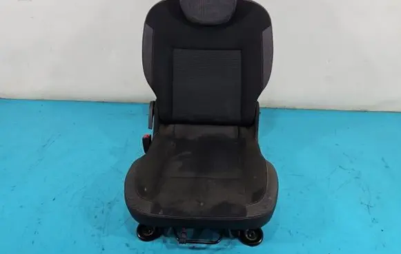 Renault Twingo II Second row seats IMPRK1410584