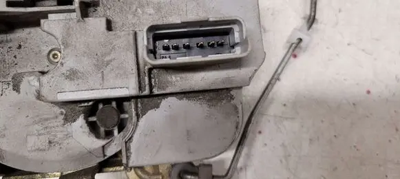 Citroen C5 Front door lock