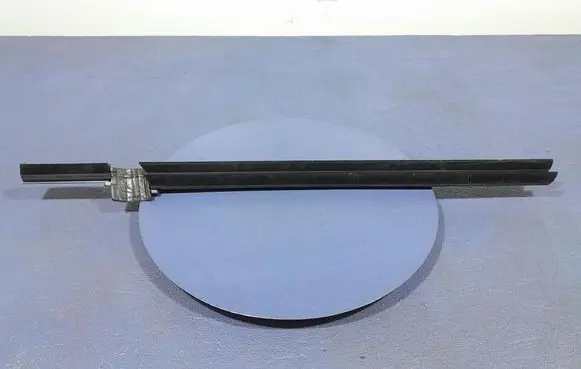 BMW X6 M Front door rubber seal 7437783