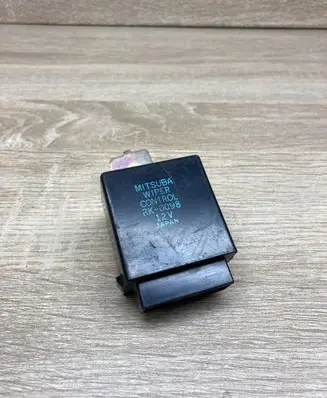 Subaru Forester SF Window wiper relay RK0098