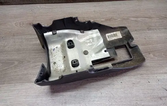 Volvo V70 Steering wheel column trim 39863488