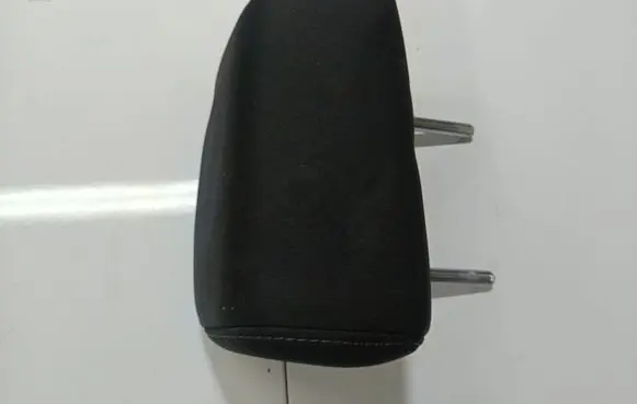 Mazda 6 Front seat headrest 