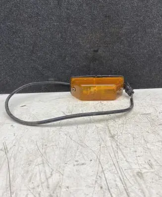 Mercedes-Benz Sprinter W906 Front fender indicator light A048499