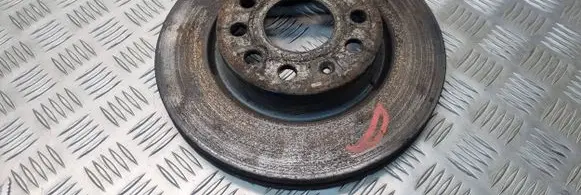 Volkswagen Jetta V Front brake disc