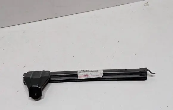 Toyota C-HR I Other front door trim element 67404F4010