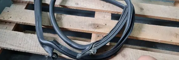 Audi A7 S7 4K8 Rubber seal rear door 4K8833707D