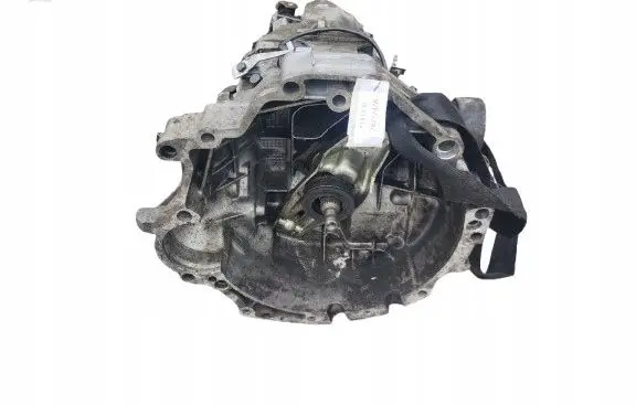 Manual 5 speed gearbox