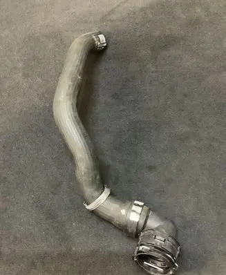 Citroen DS4 Engine coolant pipe/hose 9812441880