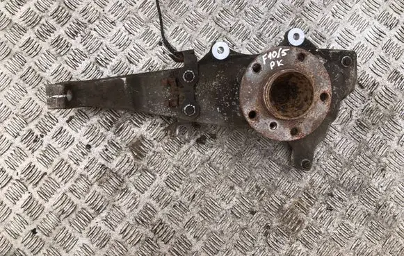 BMW 5 F10 F11 Front wheel hub