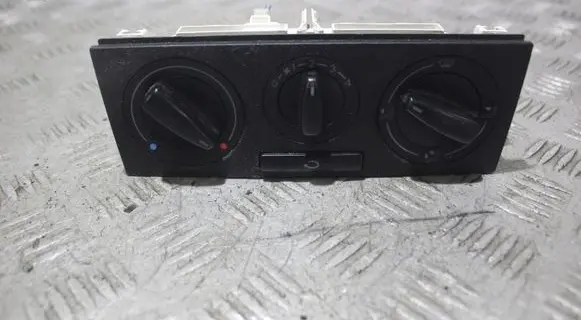 Volkswagen Polo III 6N 6N2 6NF Climate control unit