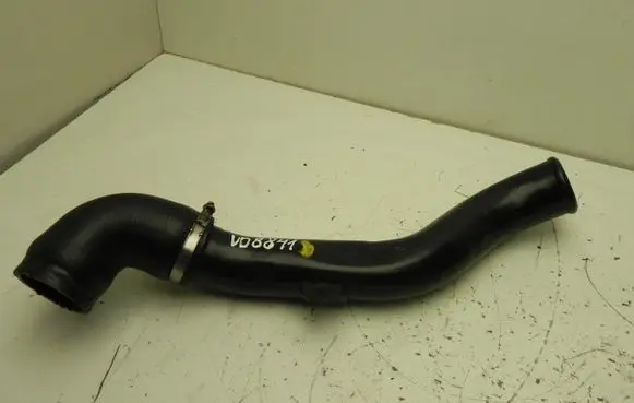 Ford Focus Air intake hose/pipe XS4Q9F796CH VD8841