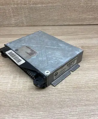 BMW 5 E39 Engine control unit/module ECU 1738600