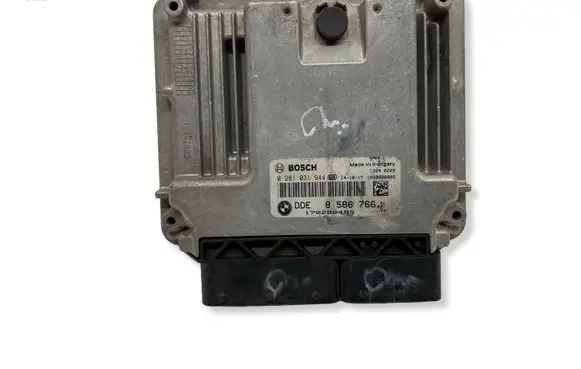Mini One - Cooper F56 F55 Engine control unit/module 8586766