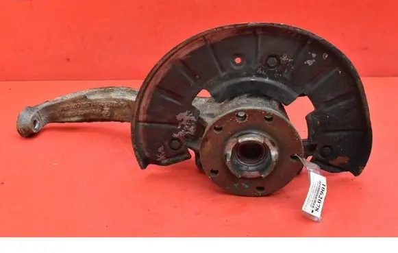 Audi Q7 4L Front wheel hub spindle knuckle 7L0407257A