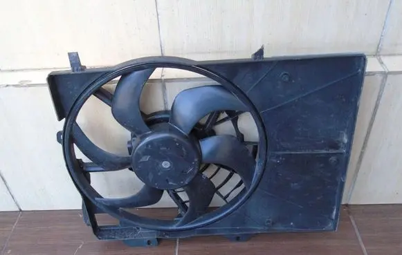 Peugeot 207 Electric radiator cooling fan