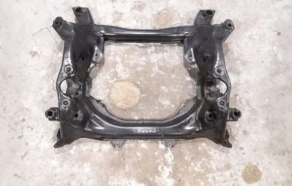 Mercedes-Benz GLK (X204) Front subframe 2046280457 A2046280457