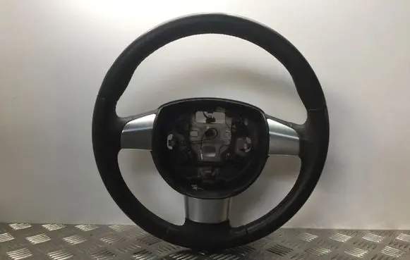 Ford Focus Steering wheel 4M513600E