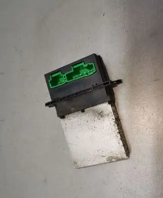 Heater blower motor/fan resistor