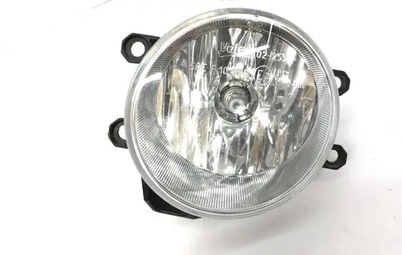 Toyota Yaris Front fog light 8122002110