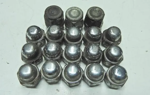 Nuts/bolts