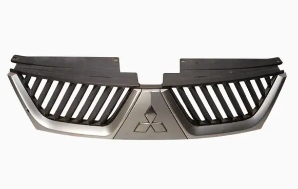 Mitsubishi Outlander Front bumper upper radiator grill 7450A037ZZ