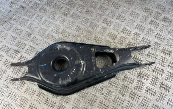 Chrysler Pacifica Rear upper control arm/wishbone 8218021AA
