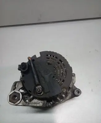 Audi A4 S4 B5 8D Generator/alternator