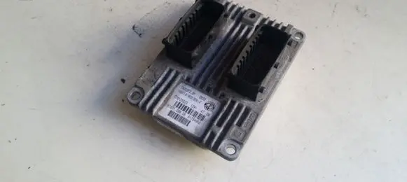 Fiat Punto (188) Engine control unit/module 51784956 5TNYZ5G2G