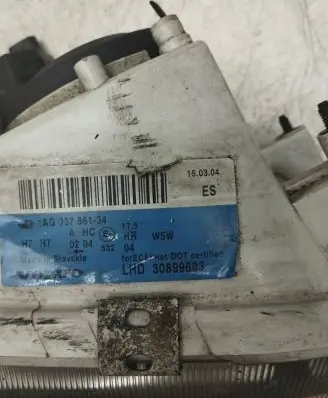 Volvo S40, V40 Headlight/headlamp 30899683 1AG00786134