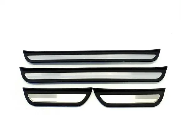 KIA Xceed sill trim set (inner) 85874J7000 85884J7000