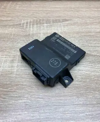 Audi A6 S6 C6 4F Gateway control module 4F0907468M 4F0907468F