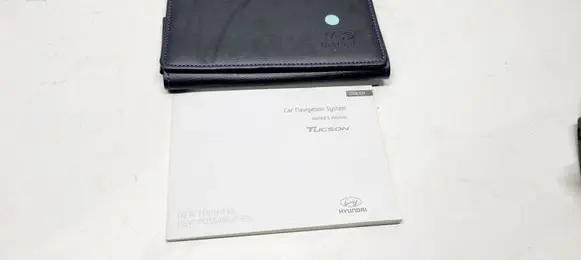 Hyundai Tucson TL Owners service history hand book 