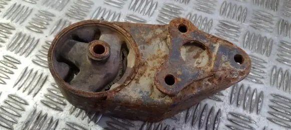Nissan Primera Engine mount bracket 1122171j01
