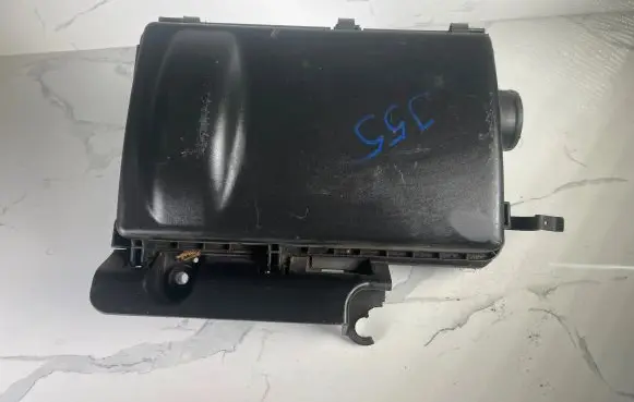 Toyota Prius (XW20) Air filter box 1001406970 21140