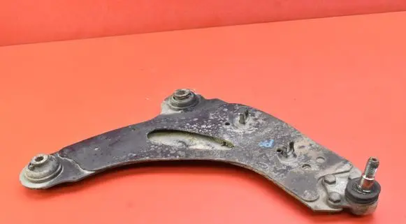 Nissan Primastar Front control arm