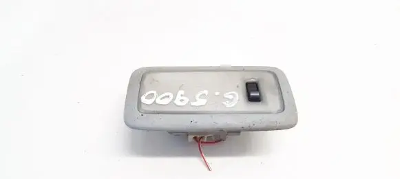 Toyota Avensis T220 Rear seat light